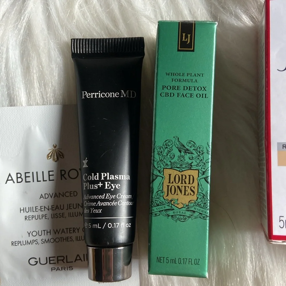 Anti-aging Wrinkle Care Skincare Sample Bundle; Murad Dior Vichy Shiseido & More